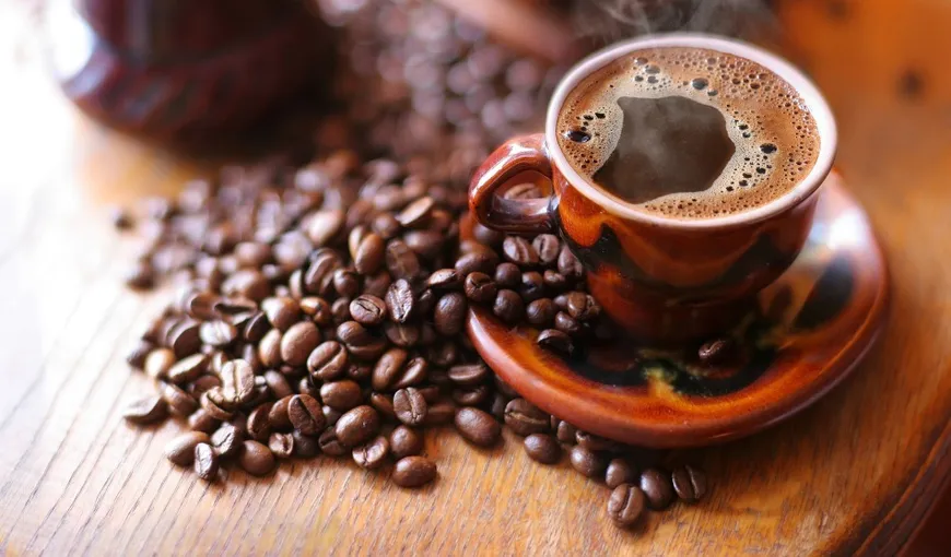 Cafeaua decofeinizată: Cât de sănătoasă este și care sunt beneficiile