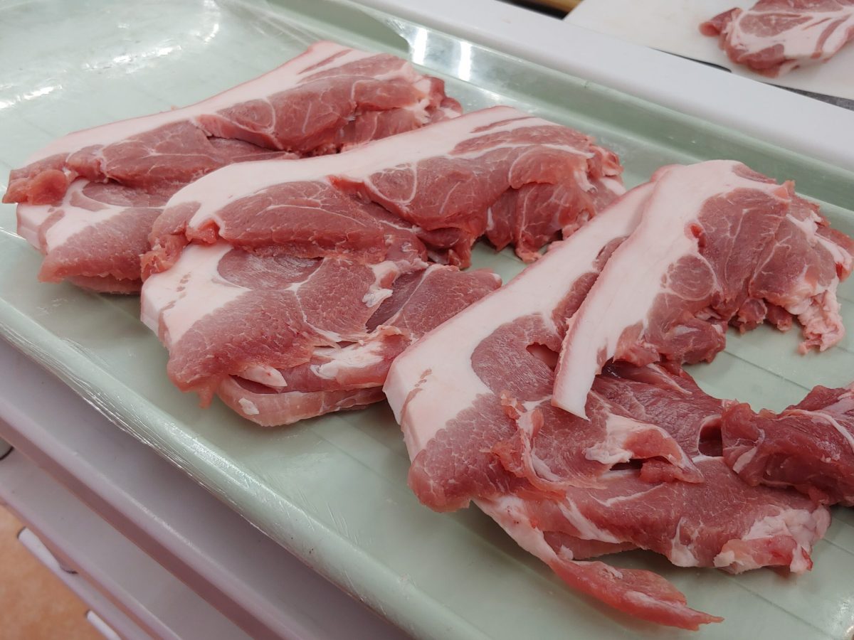 România cumpără carne de porc din Chile! Suntem cei mai mari importatori din Uniunea Europeană