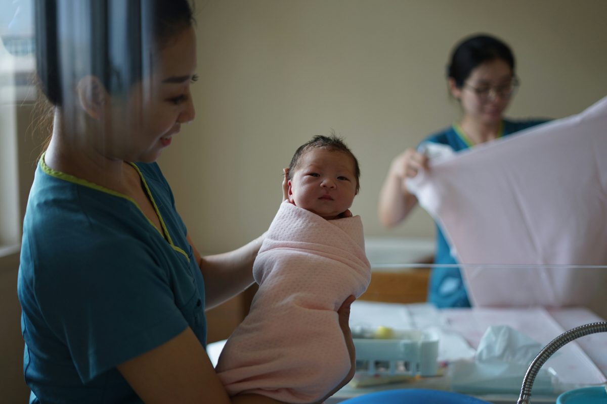 Populația Chinei este în descreștere! India este acum cea mai populată țară din lume