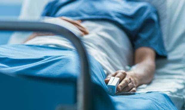 Un tânăr aflat în comă a pus pe jar medicii. Ce au descoperit pe corpul acestuia