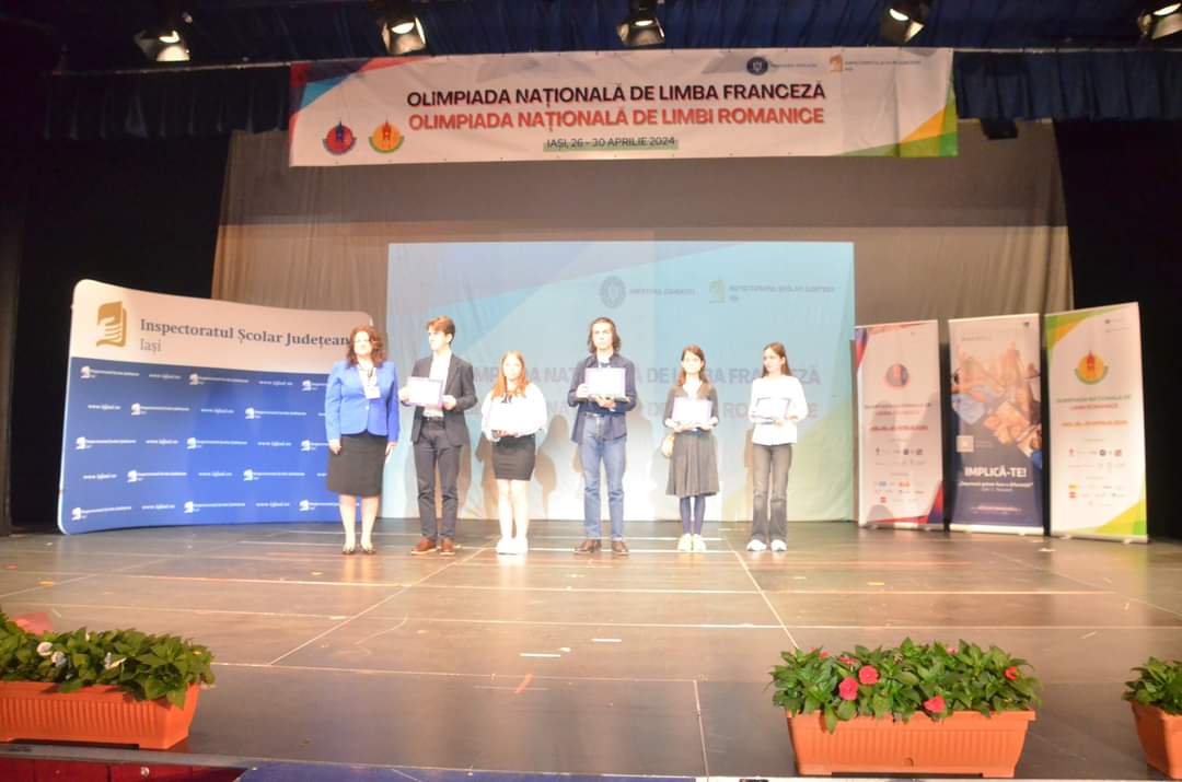 Rezultate obținute de elevii ieșeni la Olimpiada Națională de Limba franceză și Olimpiada Națională de Limbi Romanice – FOTO