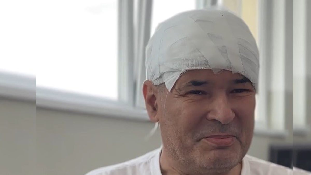 Gheorghe Dogaru, un pacient din Neamț, a fost operat cu succes la Spitalul Clinic de Urgență „Prof. Dr. Nicolae Oblu” Iași! Bărbatul avea o tumoră gigant