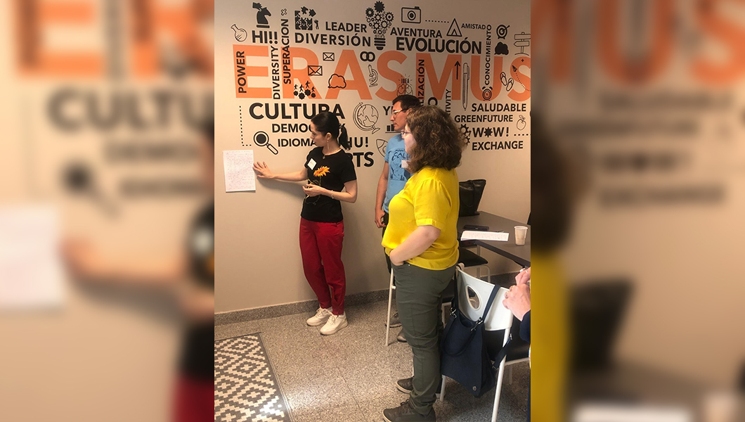 Profesori ai Colegiului Național Iași au participat la cursul de formare „Emotions & Mind”
