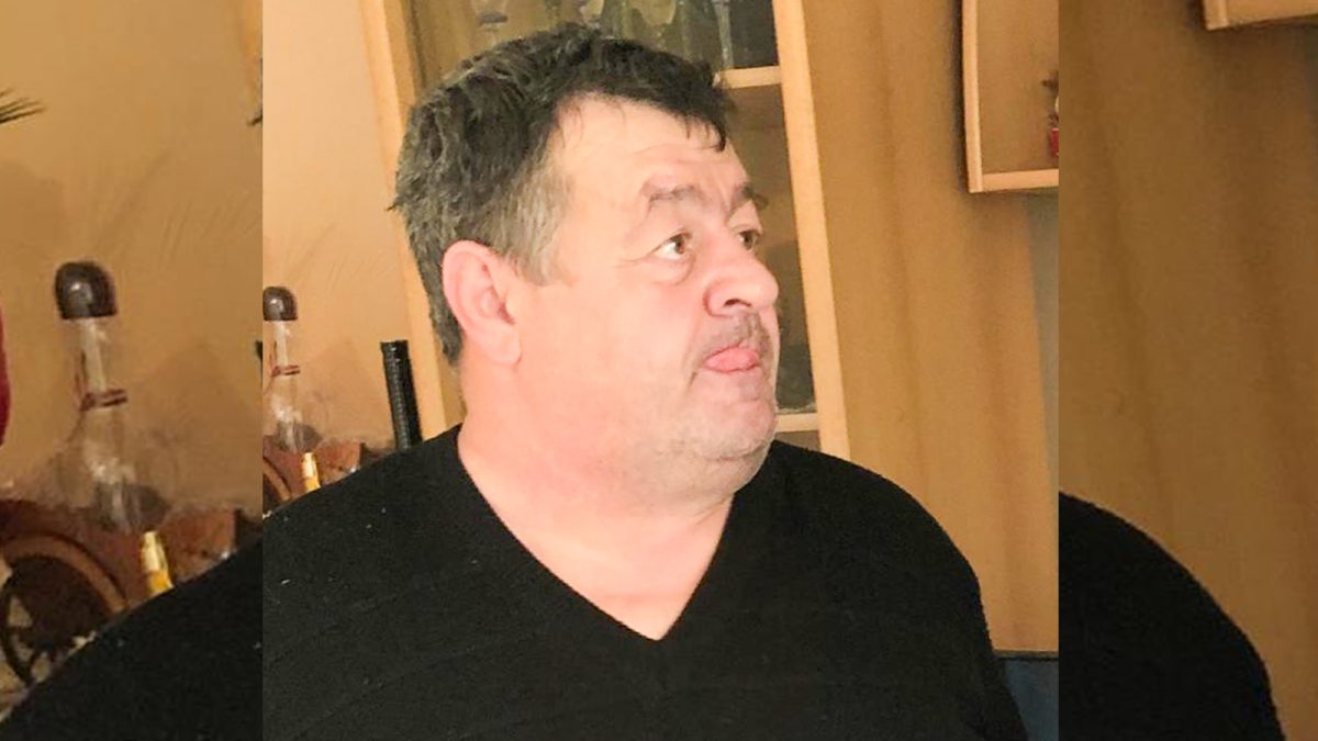 Primarul Gelu Șpaiuc și-a concediat angajații incomozi, iar acum trebuie să le plătească despăgubiri uriașe din bugetul local. „Toți trebuiau să stea drepți în fața lui. El face legea în primărie” – FOTO