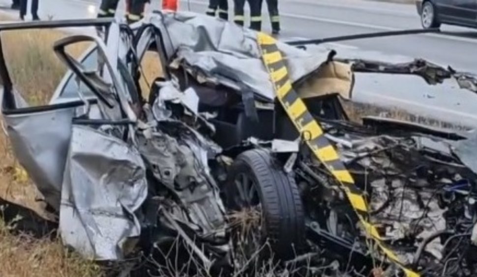 Inspector ANAF mort, după ce mașina sa a intrat într-o cisternă încărcată cu peste 15.000 de litri de motorină