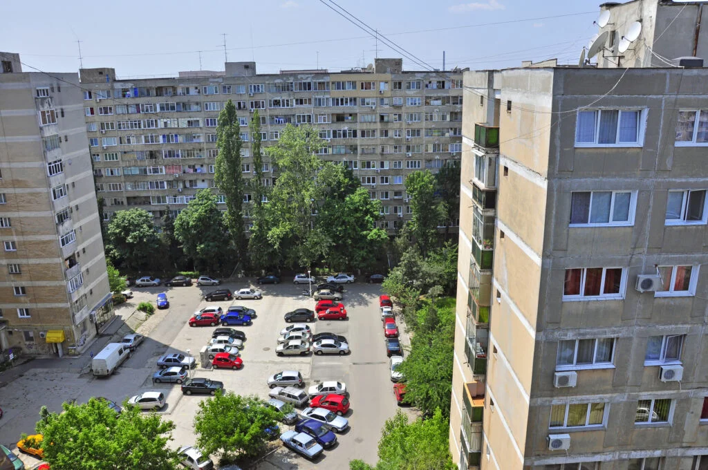 S-a dat lege pentru cei care stau la bloc! Ce sancțiuni se aplică celor care nu respectă regula