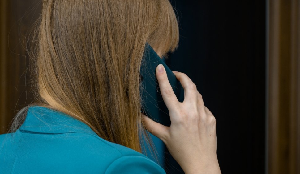 O nouă metodă de înșelătorie la telefon, te poate lăsa fără bani în conturi
