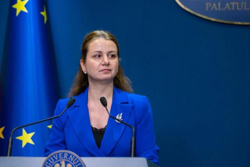 Ministrul Educației a făcut anunțul. Mai mulți bani pentru profesorii care supraveghează examenele naționale ale elevilor