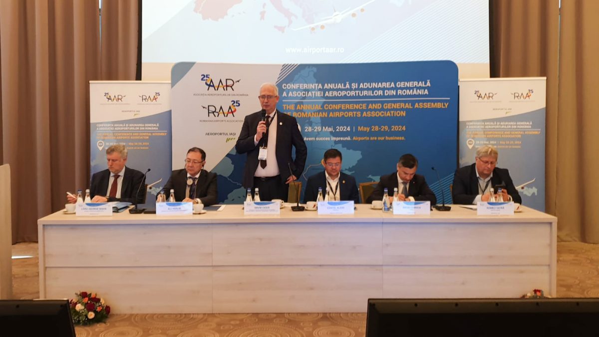 Șefii aeroporturilor internaționale din România, reuniți la Iași. Care sunt cele mai importante decizii luate în cadrul unui eveniment de două zile – FOTO