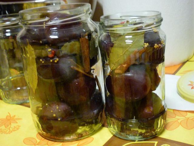 Prunele murate în saramură vor deveni preferatele tale! Iată cum să le prepari