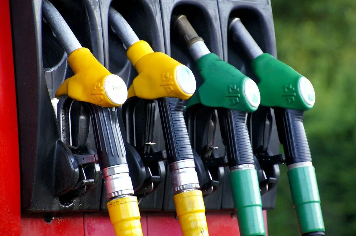 Se dau 1500 de lei pentru motorină! Iată cine sunt beneficiarii