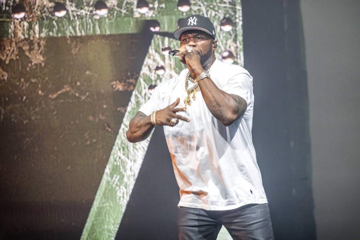 Veste bună pentru fanii lui 50 Cent! Celebrul artist vine în România