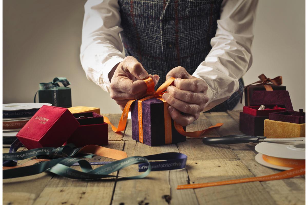 Sapte accesorii și gadgeturi care pot fi un cadou potrivit pentru ziua prietenului tău
