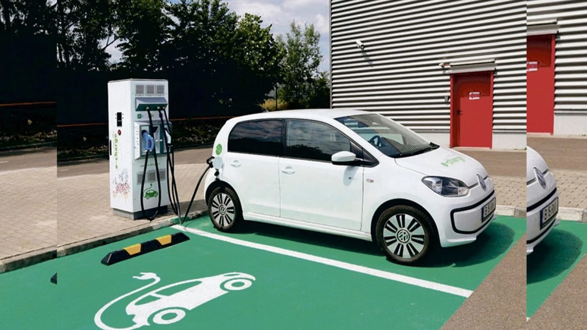 Vor fi montate opt stații noi de încărcare pentru autovehiculele electrice în municipiul Iași