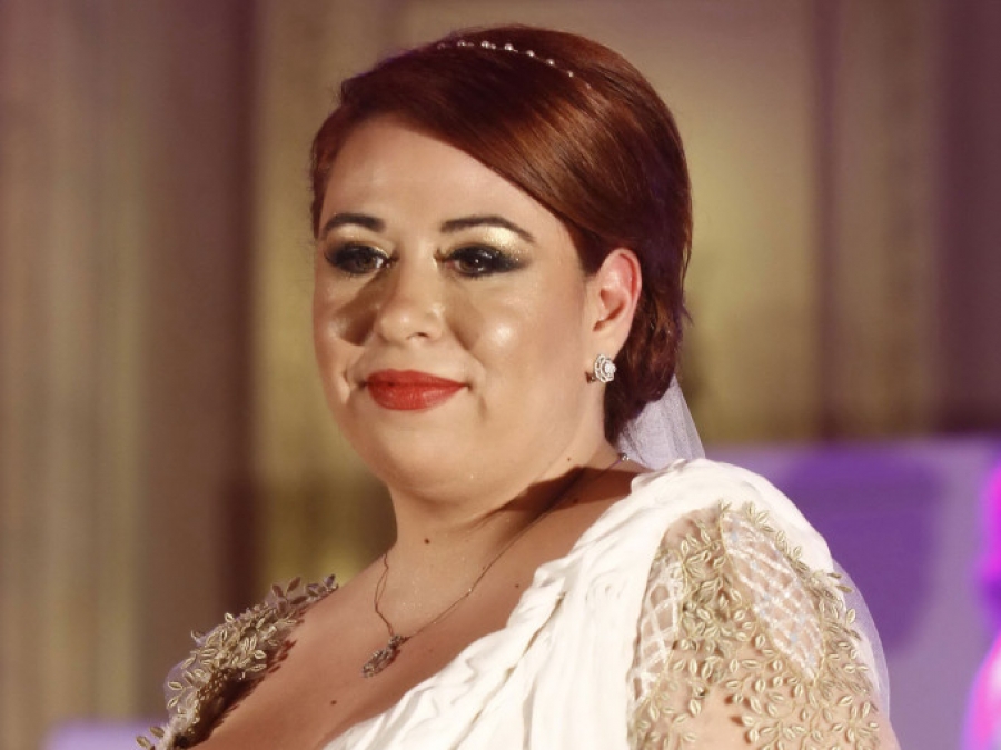 Oana Roman își caută soț pe Facebook! Vrea să o ducă pe Coasta de Azur