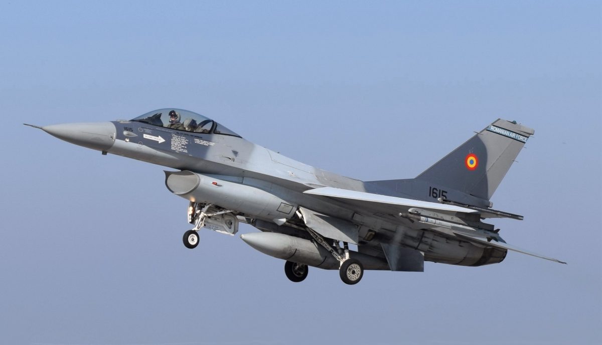 Ministerul Apărării Naţionale atrage atenţia cu privire la informații false despre avioanele F-16 din România