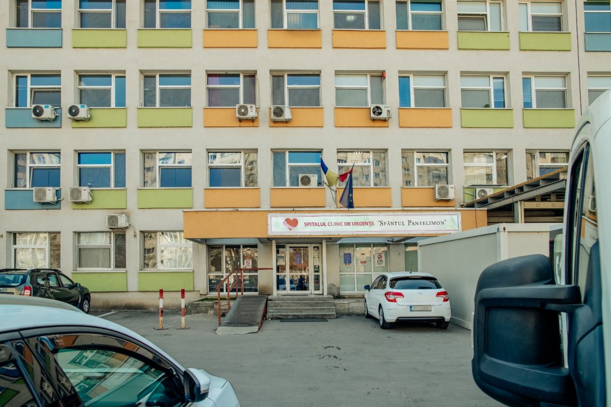 Asistenta medicală de la Spitalul „Sf. Pantelimon” care a fost acuzată de mărturie mincinoasă în dosarul deceselor suspecte, lăsată în libertate