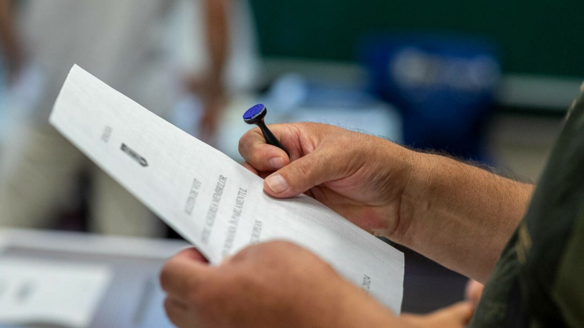 Biroul Electoral Central a decis organizarea unui nou tur de scrutin pentru funcţia de primar în două comune