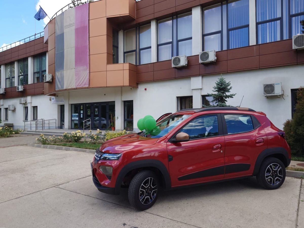 APM Iași a procurat un autoturism electric din producție românească