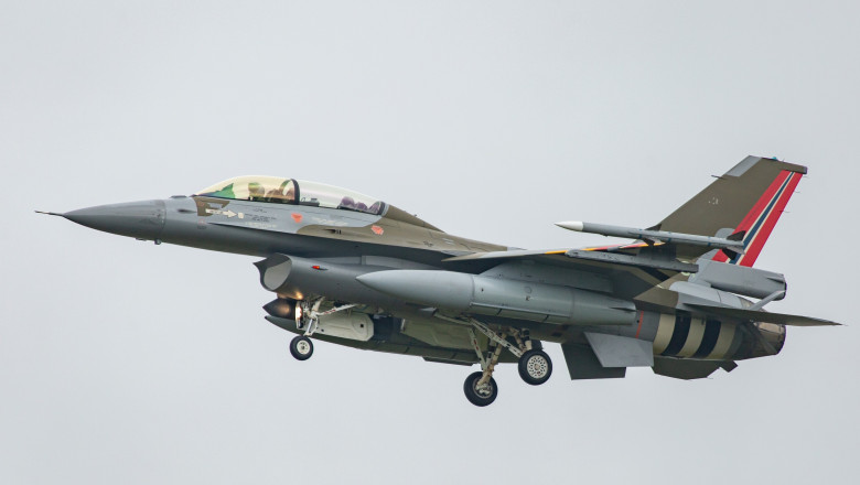 Avertismentul unui oficial rus privind avioanele F-16 şi bazele lor din afara Ucrainei