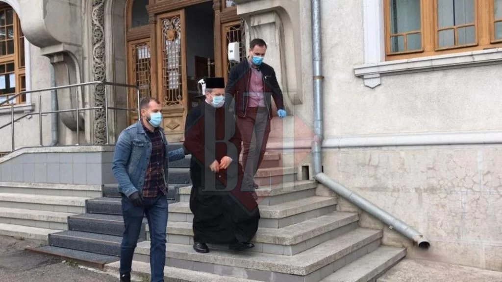 Fostul episcop al Hușilor, Corneliu Bârlădeanu, condamnat la 8 ani de închisoare pentru viol