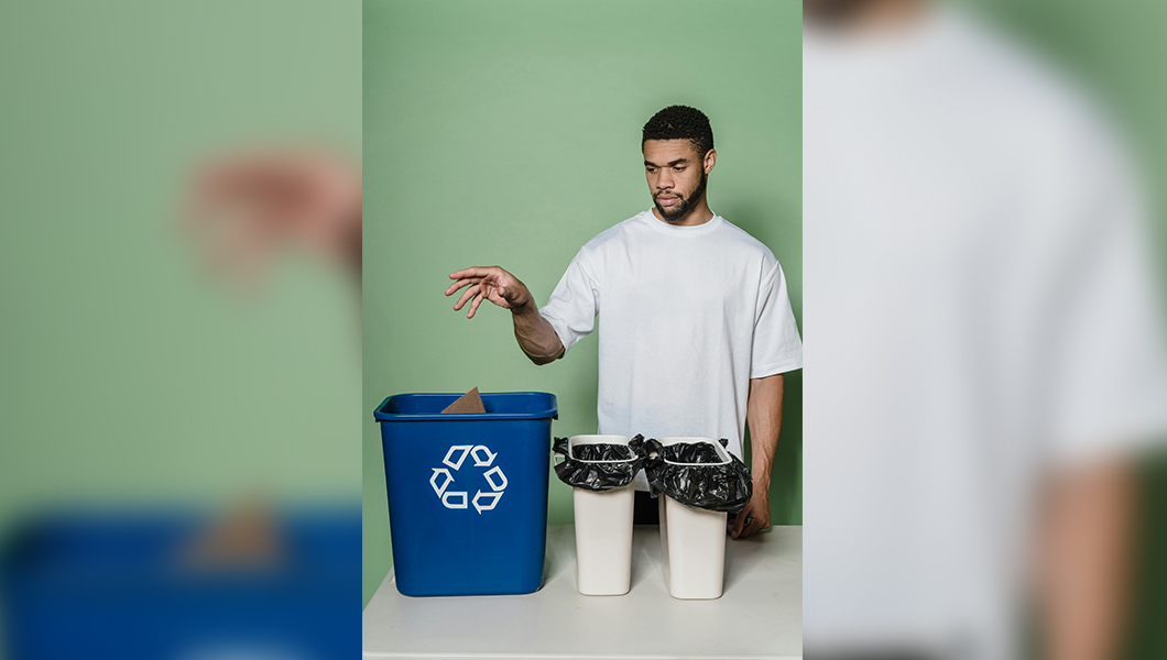 Importanța coșurilor de gunoi eco-friendly și colectarea selectivă