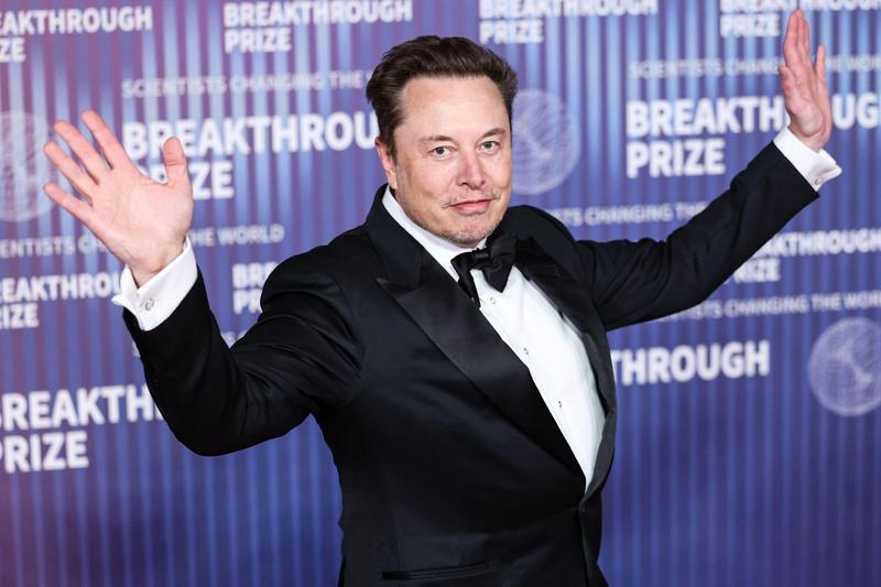 Acţionarii Tesla au aprobat plata de 56 de miliarde de dolari pentru Elon Musk: „Vă iubesc, băieţi!”