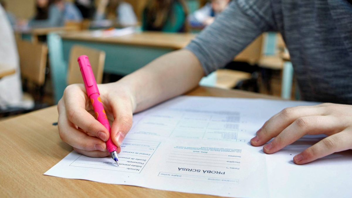 Peste 5.300 de elevi din Iași vor participa la prima sesiune a examenului de Bacalaureat 2024