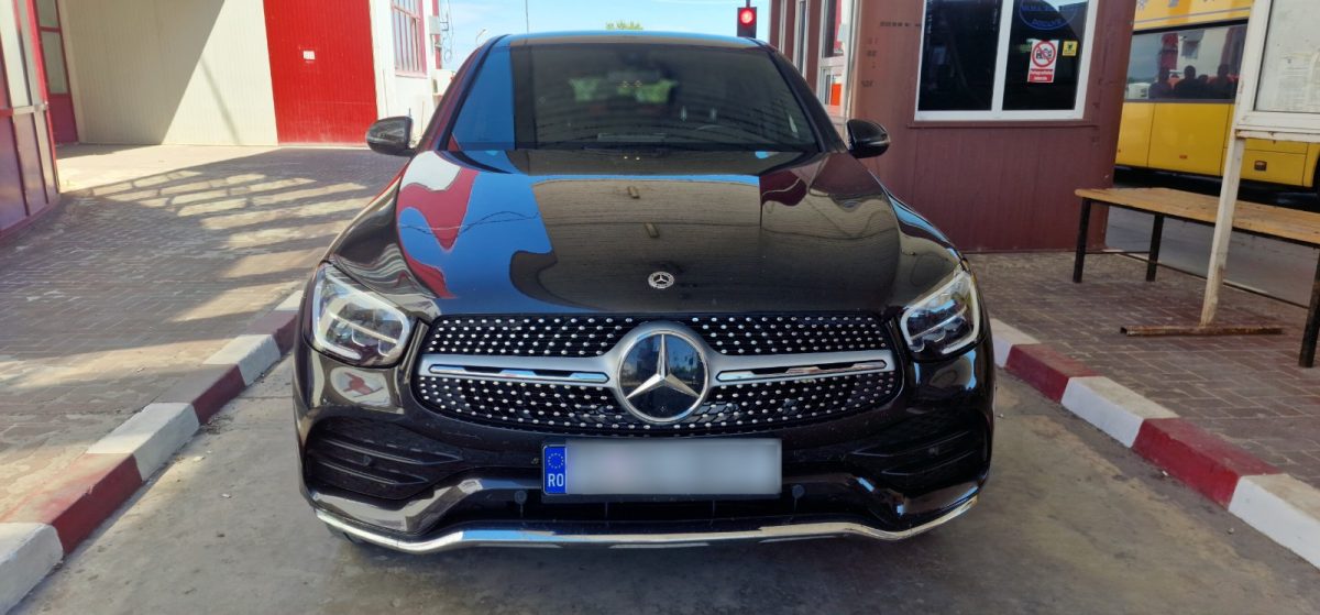 Mercedes în valoare de peste 110.000 lei furat din Spania, oprit la Punctul de Trecere a Frontierei Stânca