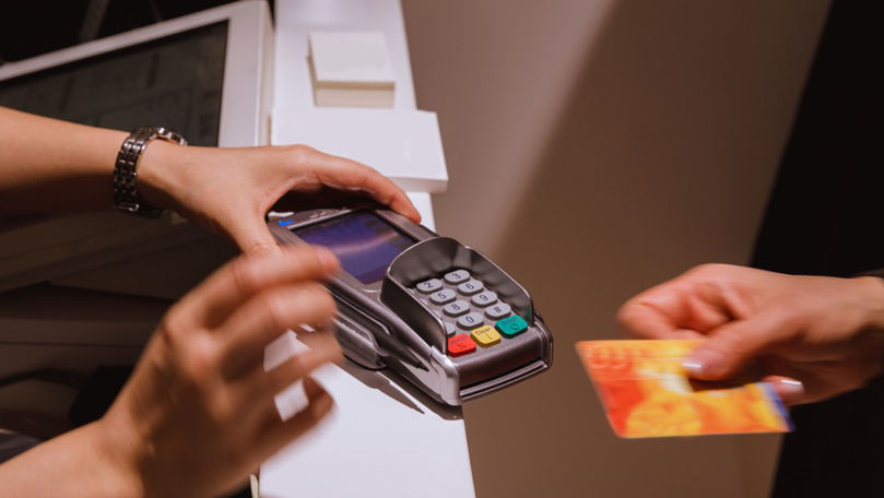 S-a dat lege în România! Ce se întâmplă cu banii cash și cardurile bancare