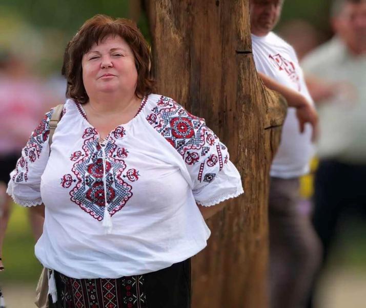 Cazul profesoarei din Vaslui, viceprimar, care a predat 14 ani în baza unei diplome false