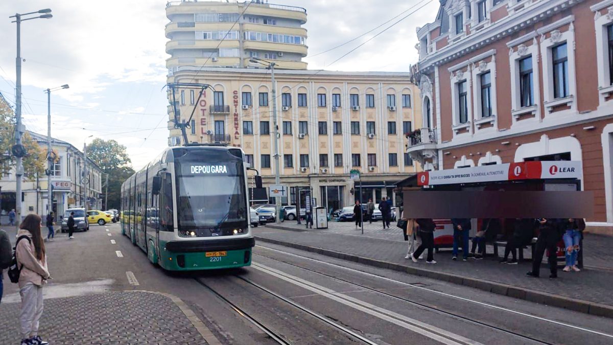 Ultima pomană electorală a lui Mihai Chirica. A comasat cele mai bune mijloace de transport în comun din Iași unde votanții au fost de partea sa – FOTO