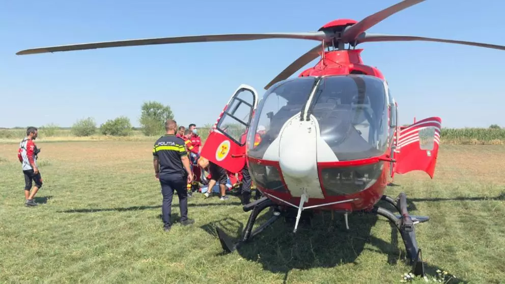 Bărbatul accidentat pe aerodromul Clinceni s-a stins din viață la spital. Medicii au încercat din răsputeri să îl salveze