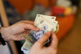 Românii care vor avea parte de trei majorări ale pensiilor. Daniel Baciu, explicaţii de ultim moment