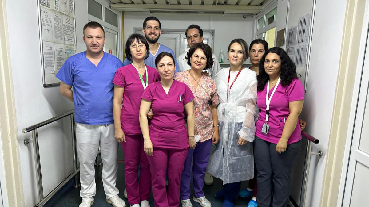 Prelevare de organe, la Spitalul Clinic de Urgență „Prof. Dr. Nicolae Oblu” Iași, de la o pacientă de 47 de ani, aflată în moarte cerebrală – FOTO