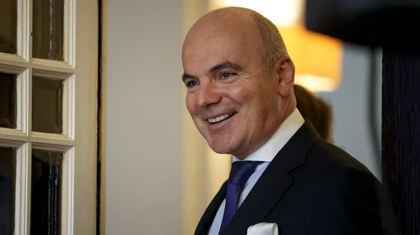 Rareş Bogdan spune că secretarul general al PSD încearcă să îl „împingă pe scări pe Marcel Ciolacu”