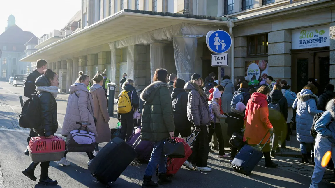 Nemții s-au săturat de refugiații ucraineni! Iată de câți bani beneficiază lunar o persoană care nu muncește și nu plătește chirie în Germania