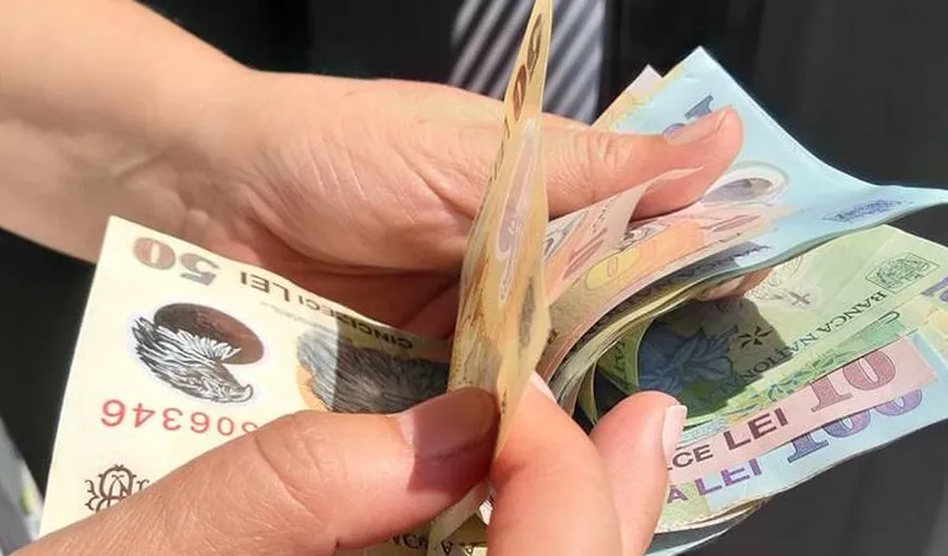 Salarii majorate pentru angajații mai multor companii. Iată cine va beneficia de creșterea veniturilor
