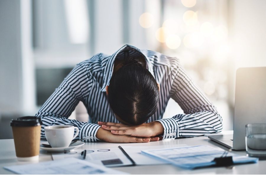 Sindromul care face ravagii printre angajați. Iată care sunt motivele
