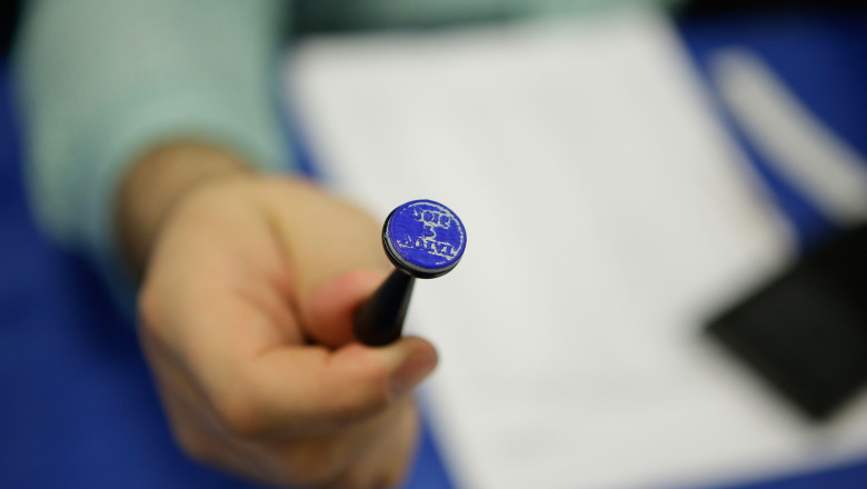 O comisie de votare din Botoșani recunoaște public că a inversat scorul votului dintr-un sat