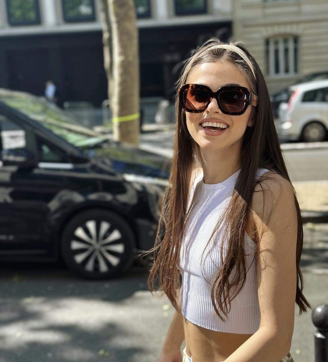 Theo Rose trăiește a doua copilărie alături de fiul ei, Sasha Ioan. Cum este artista în rolul de mămică: „Mult farmec…” – FOTO
