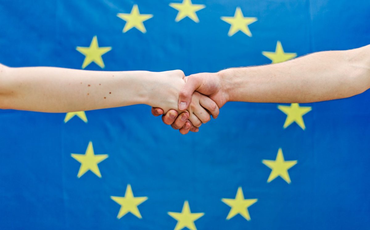 Ucraina și Moldova vor începe negocierile de aderare la UE. Maia Sandu: „Este calea noastră către pace”