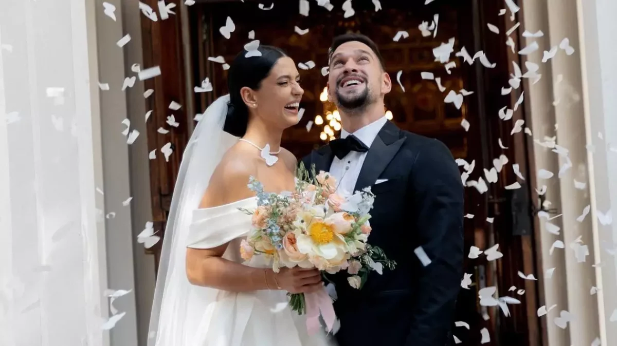 Oana Moșneagu a dezvăluit prețul real al rochiei de mireasă pe care l-a plătit pentru a arăta fabulos în ziua cea mare