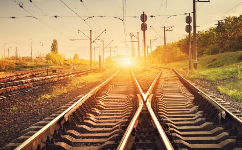 Modificări privind mersul trenurilor în acest weekend. Care este cauza