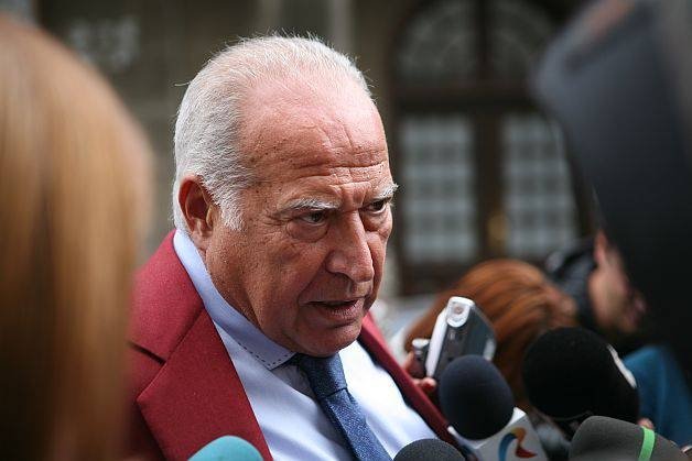 Să ne amintim cum au fost furate sute de milioane de dolari de la ICE Dunărea: ”Erau banii pentru care milioane au făcut foamea, au stat în întuneric ca șobolanii și în frig”