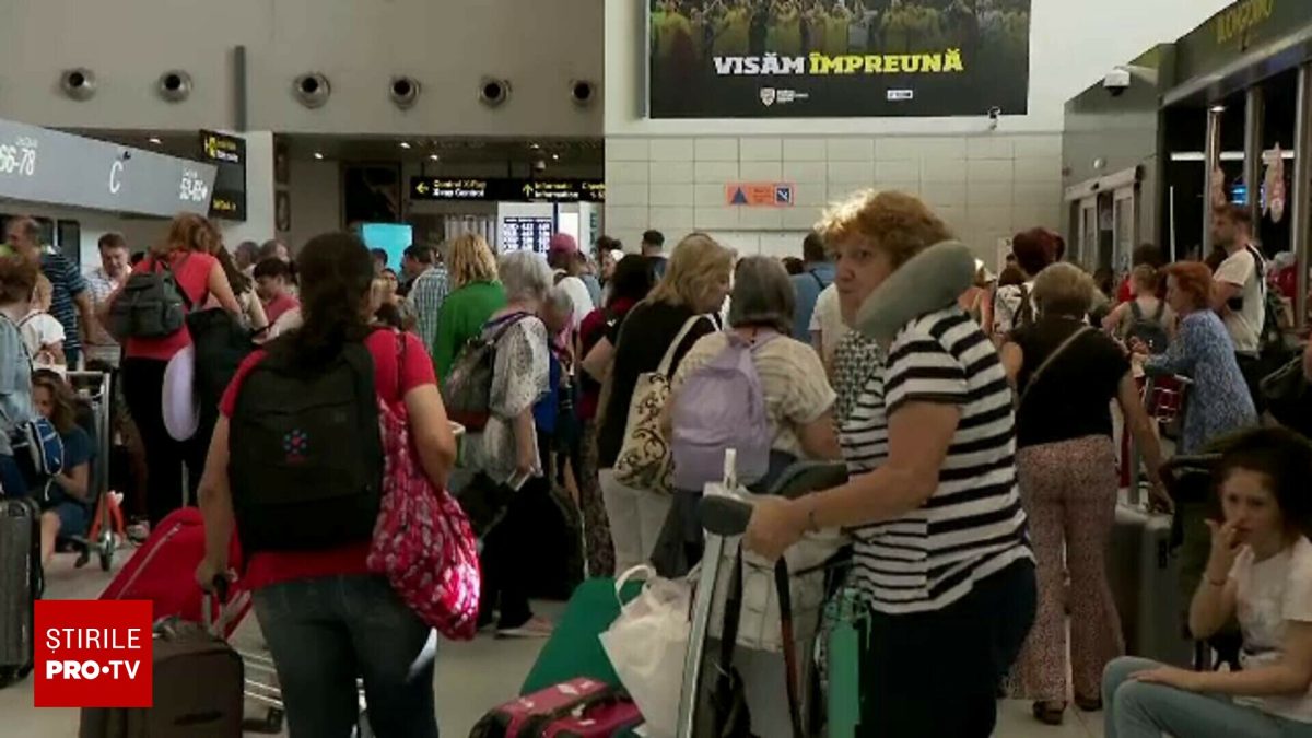 TAROM a decis câți bani dă pasagerilor curselor anulate! Care este procedura care trebuie urmată