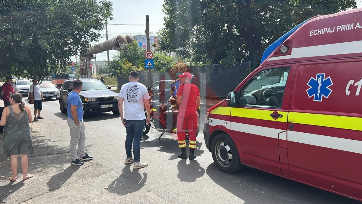 Un pieton a fost izbit pe trecere de o decapotabilă. BMW-ul s-a îndoit în urma impactului – EXCLUSIV FOTO, UPDATE