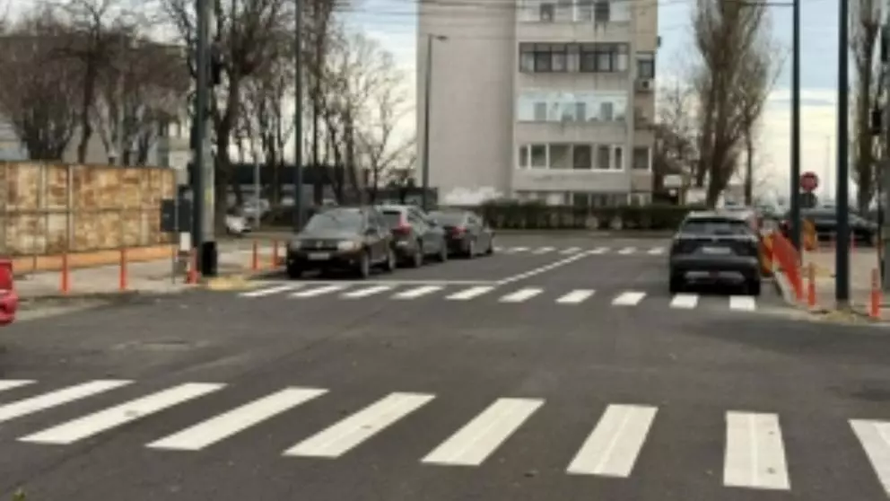 O adolescentă fost accidentată de un șofer în vârstă de 82 de ani. Totul s-a petrecut pe trecerea de pietoni