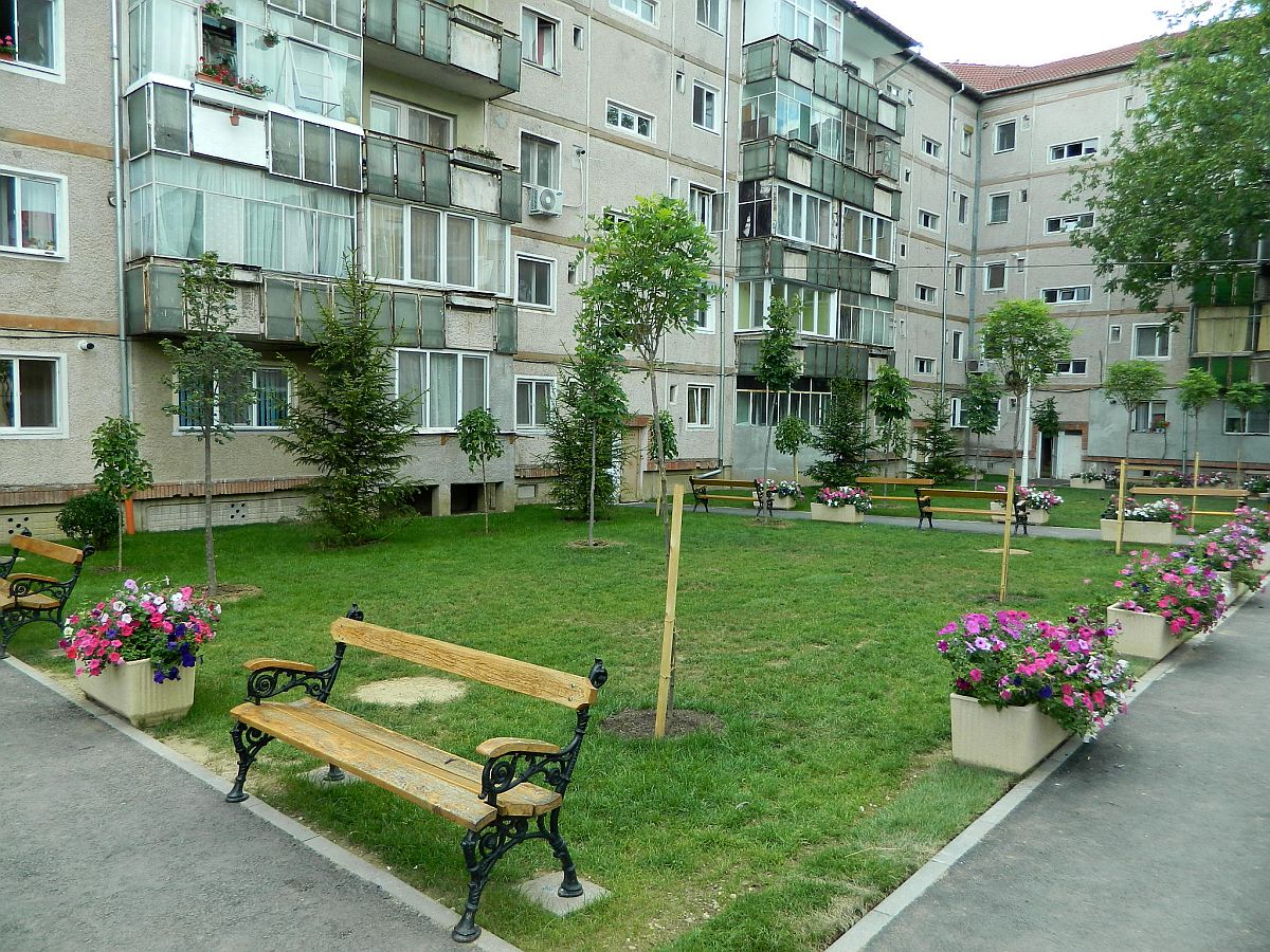 Se dau amenzi mari pentru cei care stau la bloc! Fapta este interzisă prin lege