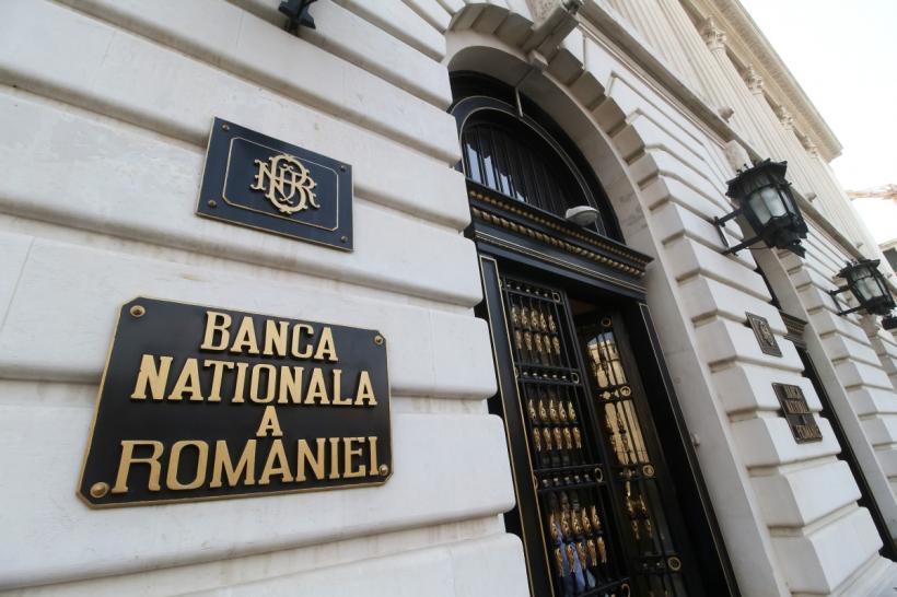 Toate băncile din România vor fi obligate să facă asta! Când intră în vigoare noua lege
